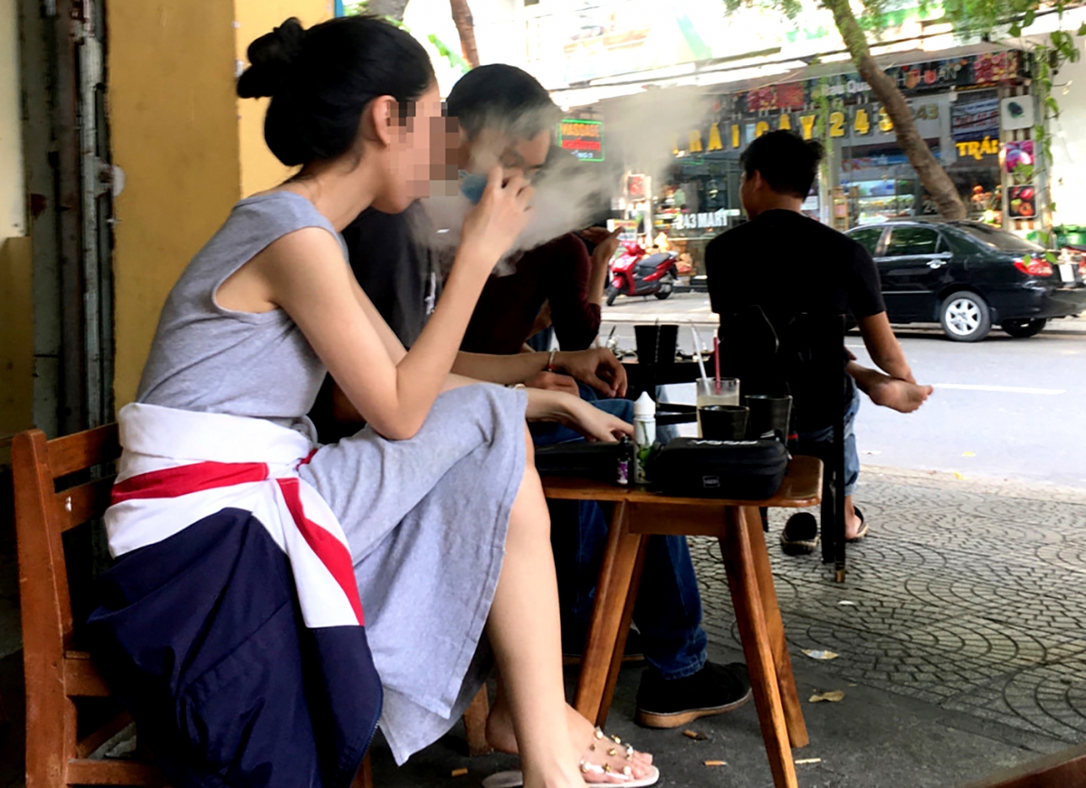 Gia tăng tỷ lệ thanh thiếu niên sử dụng thuốc lá điện tử, thuốc lá nung nóng ở nước ta