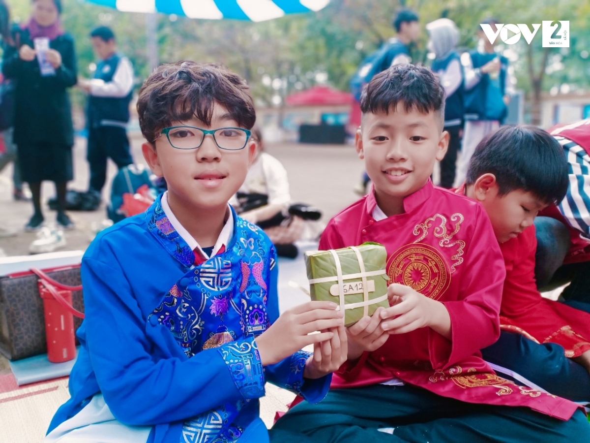 Tết Nguyên đán là khoảng thời gian học sinh được nghỉ ngơi, sum họp và tìm hiểu giá trị văn hóa truyền thống, giá trị tình thân... (Ảnh minh họa)