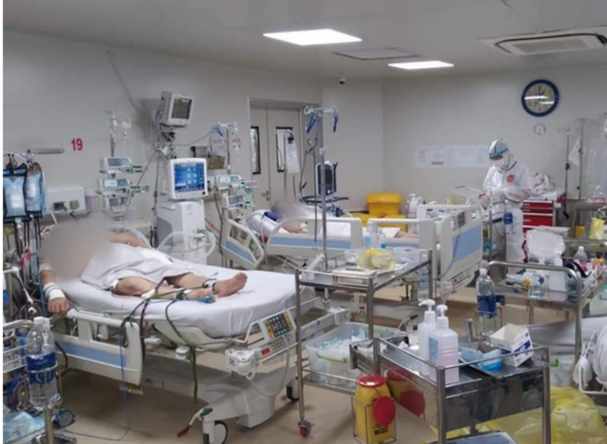 Điều trị cho bệnh nhân mắc COVID-19 tại Bệnh viện Bệnh Nhiệt đới TP.HCM
