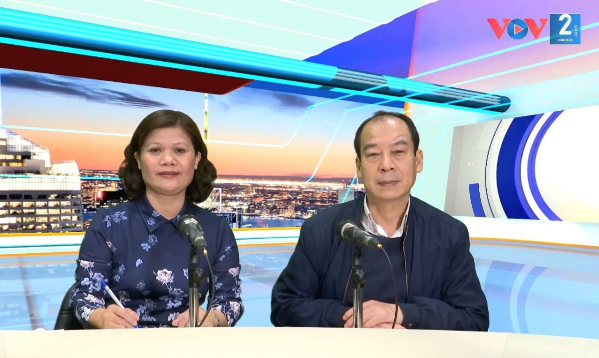 PGS.TS Trần Đắc Phu tại phòng thu trực tiếp VOV2