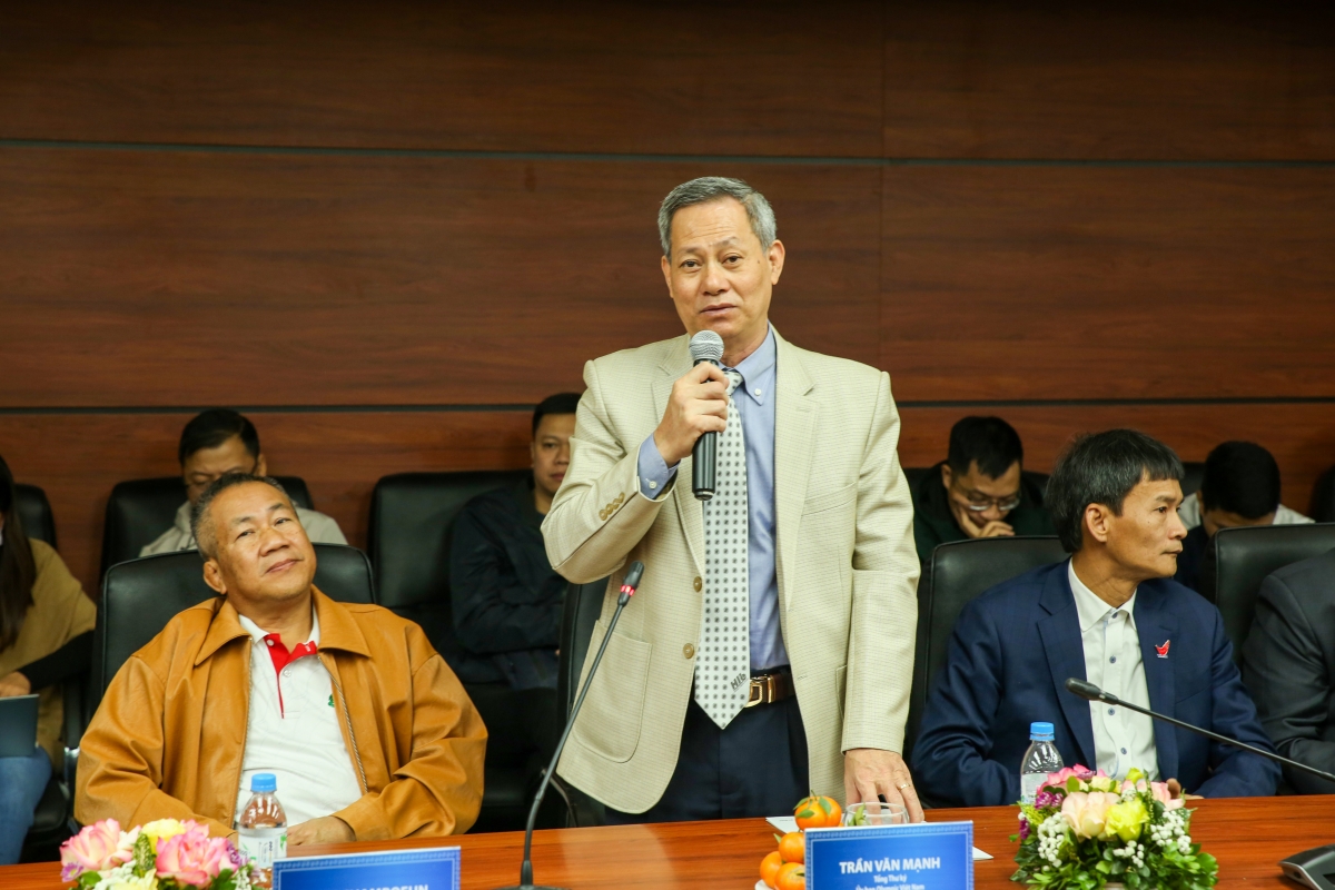Ông Trần Văn Mạnh - Tổng Thư ký Ủy ban Olympic Việt Nam phát biểu tại buổi lễ