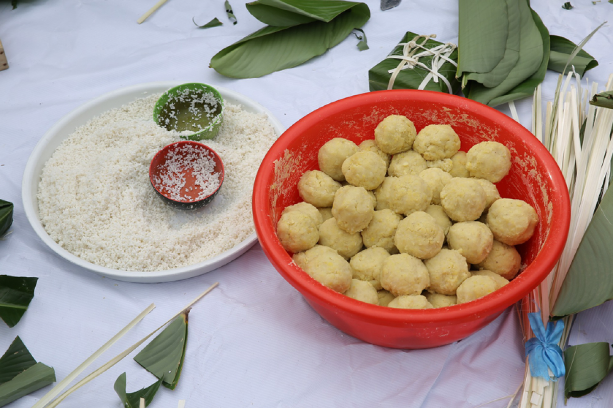 Nguyên liệu của những chiếc bánh chưng được chuẩn bị rất cẩn thận