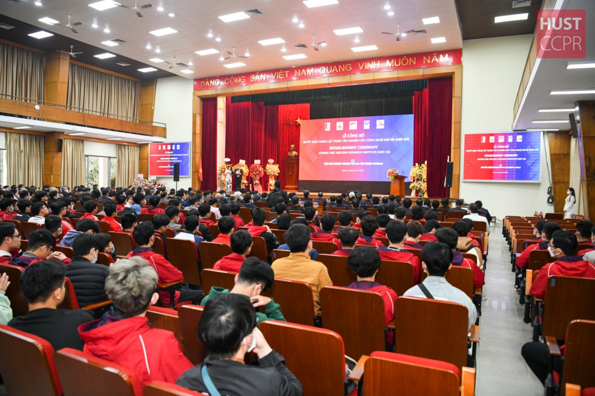 Toàn cảnh Lễ Công bố Quyết định Thành lập Trung tâm nghiên cứu Công nghệ hàn và ghép nối