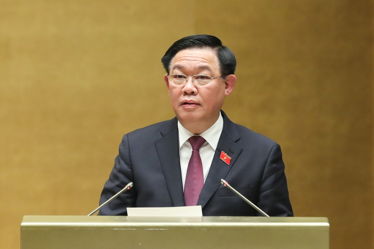 Chủ tịch Quốc hội Vương Đình Huệ phát biểu