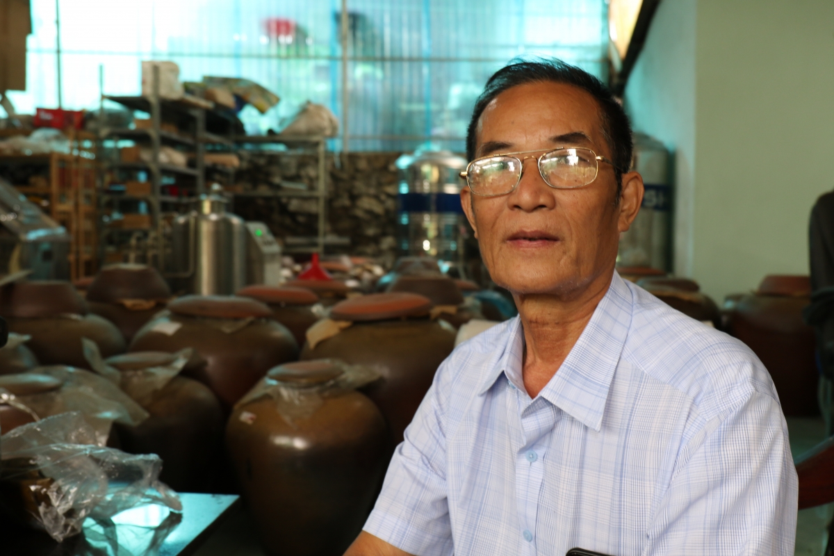 Ông Nguyễn Văn Khang, bố Mão Mèo