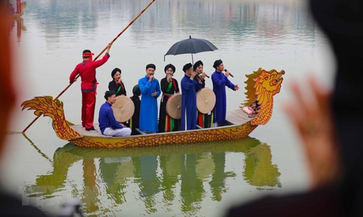 Với chủ đề “Kết nối tinh hoa các di sản văn hóa phi vật thể được UNESCO công nhận”, Festival "Về miền Quan họ - 2023" hứa hẹn nhiều các chương trình hấp dẫn, sôi nổi