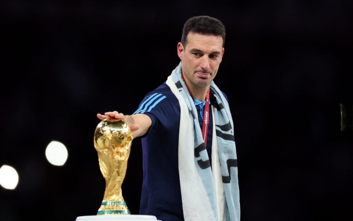 Chiến lược gia tài năng Lionel Scaloni