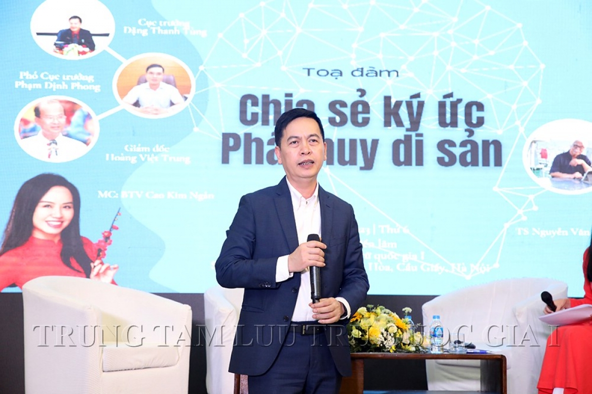 Ông Đặng Thanh Tùng, Cục trưởng Cục Văn thư Lưu trữ Nhà nước phát biểu tại tọa đàm ngày 24/2/2023