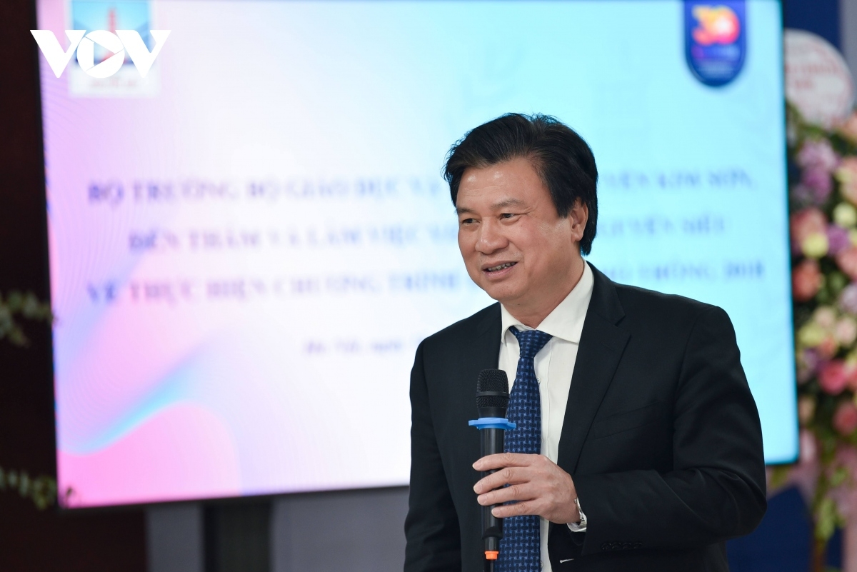 Thứ trưởng Bộ GD-ĐT Nguyễn Hữu Độ
