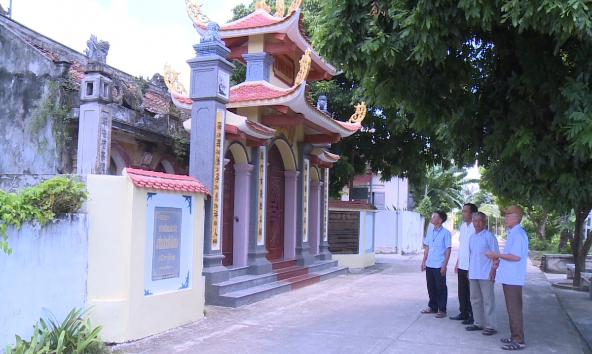 Những người vác "tù và"