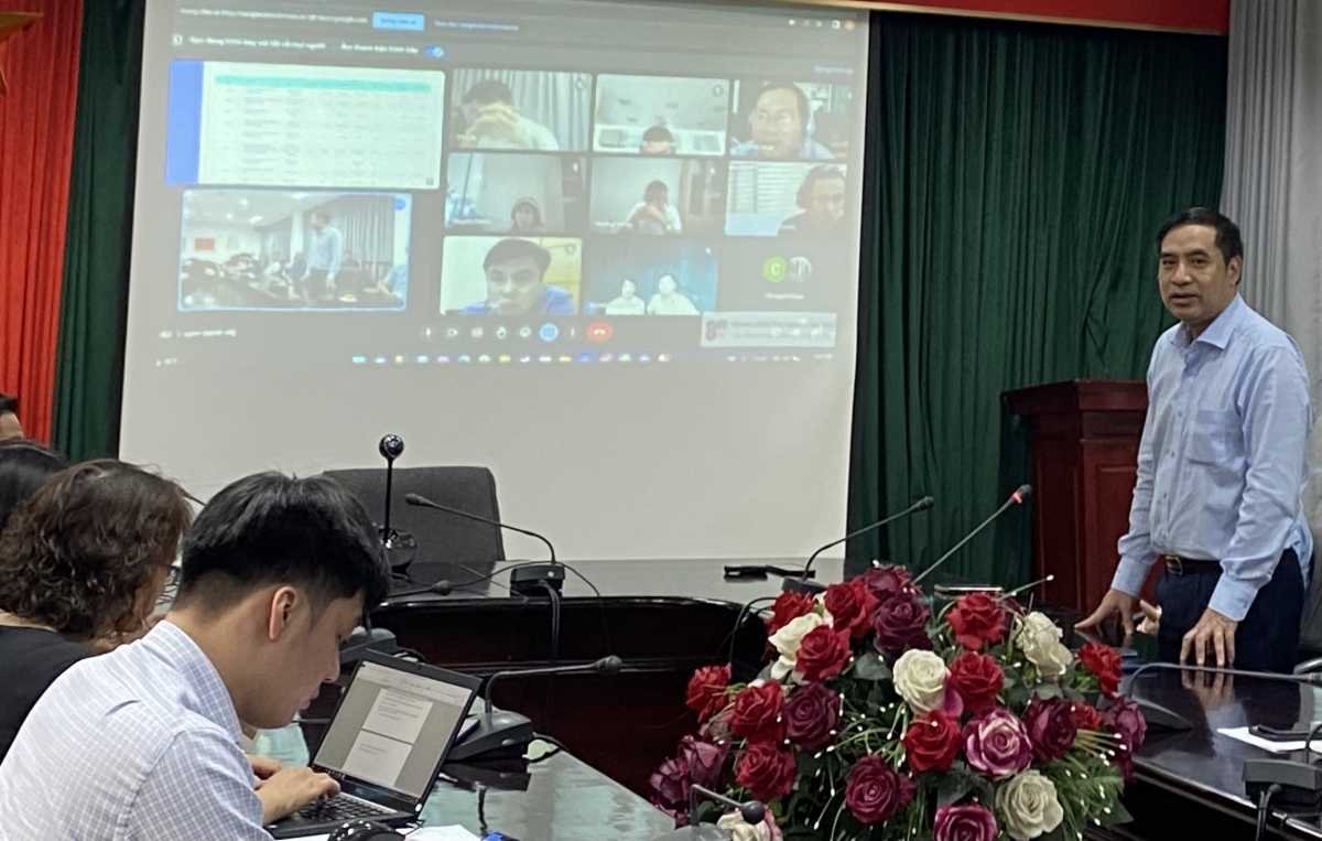 Ông Vũ Trọng Bình - Cục trưởng Cục Việc làm thông tin tại cuộc họp thí điểm.