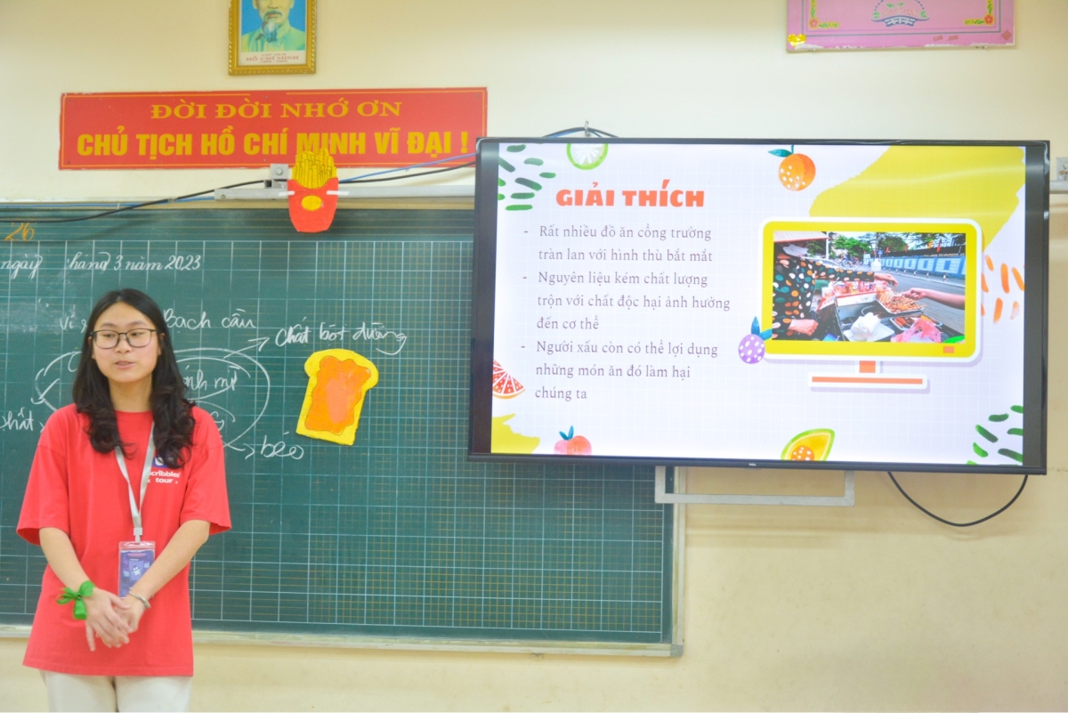 Cung cấp kiến thức về dinh dưỡng và an toàn thực phầm cho các em nhỏ