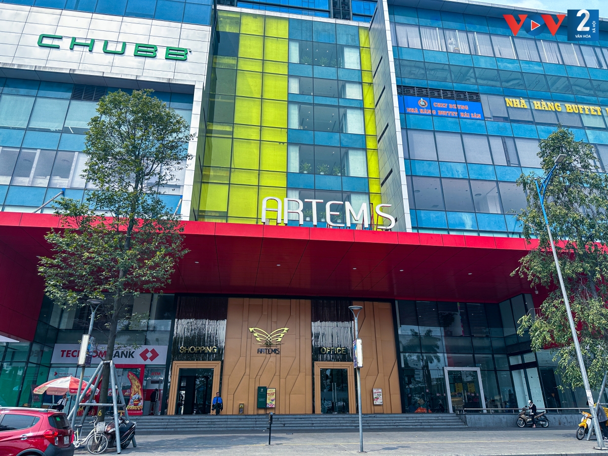 Tương tự, trung tâm thương mại Artemis (quận Thanh Xuân) dù mới đi vào hoạt động từ năm 2017 nhưng đến nay cũng không có mấy khách thuê.