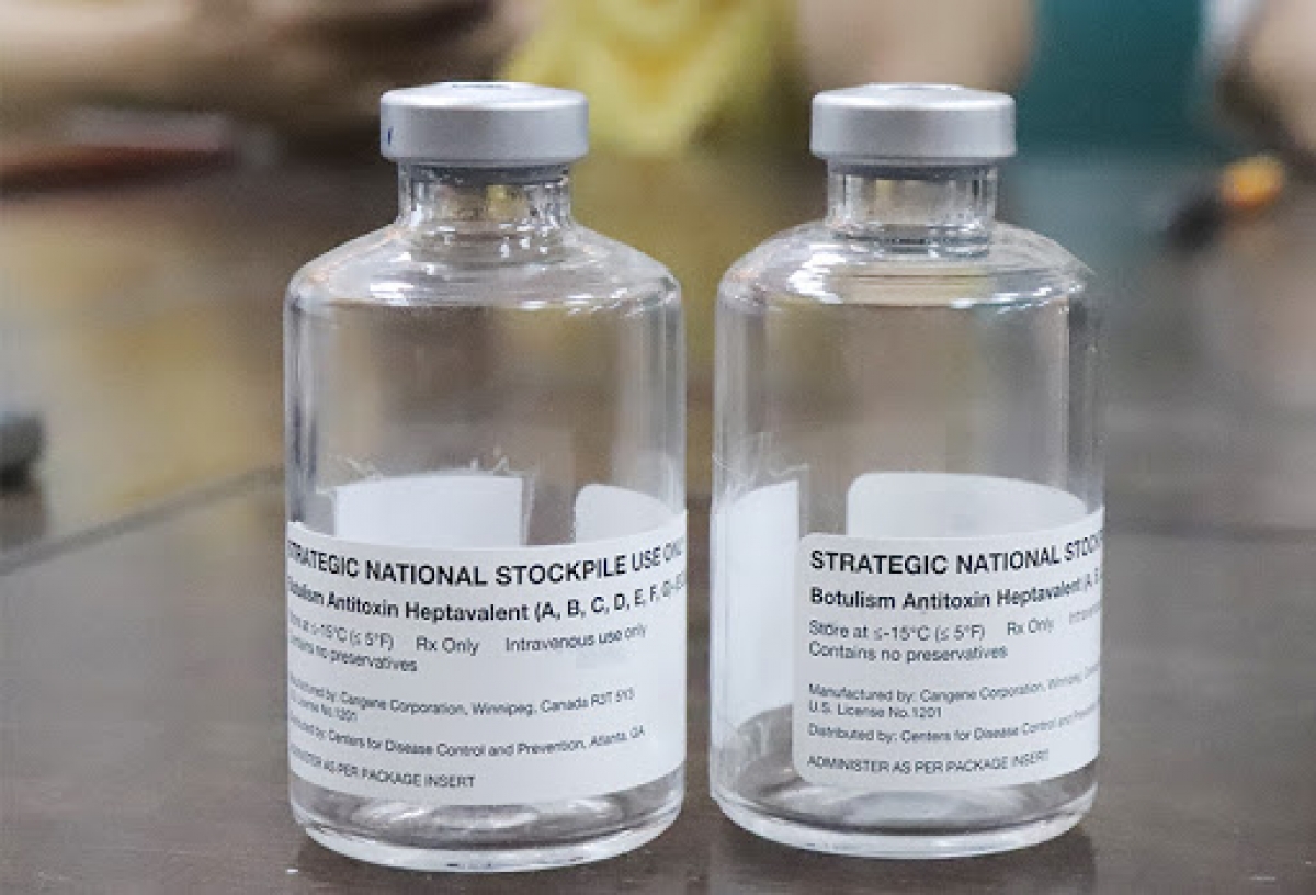 Thuốc giải độc BAT (Botulism Antitoxin Heptavalent)