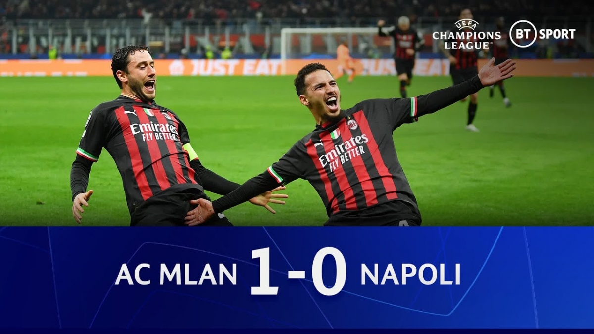 AC Milan thắng nhẹ Napoli trên sân nhà San Siro