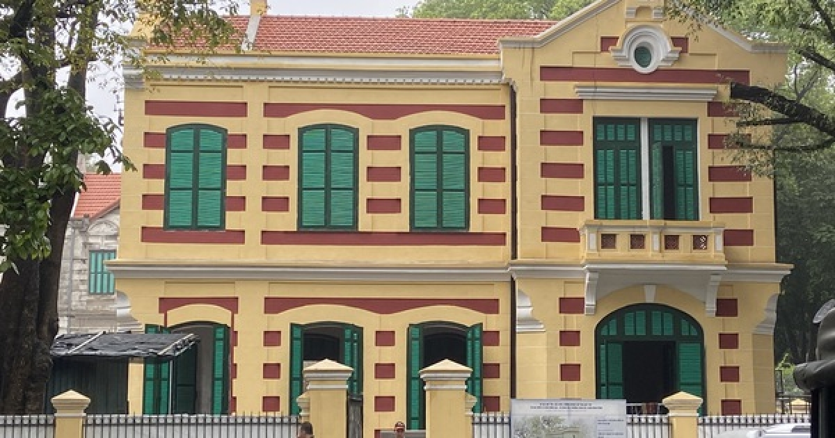 Ngôi biệt thự tại số 49 Trần Hưng Đạo vẫn đang trong giai đoạn hoàn thiện
