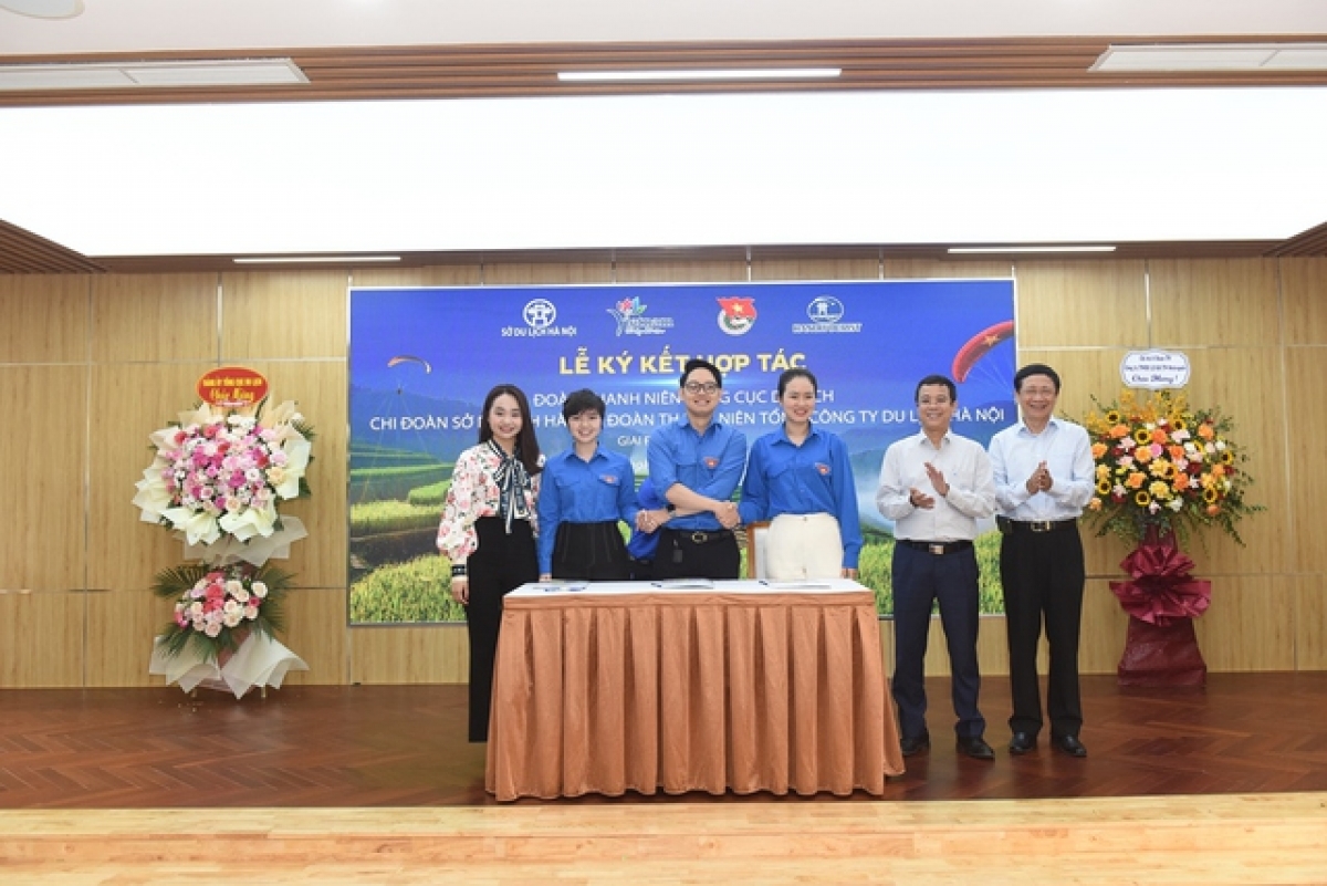 Lễ ký kết Bản ghi nhớ hợp tác giai đoạn 2023-2025 giữa Đoàn Thanh niên: Tổng cục Du lịch, Sở Du lịch Hà Nội và Tổng Công ty Du lịch Hà Nội