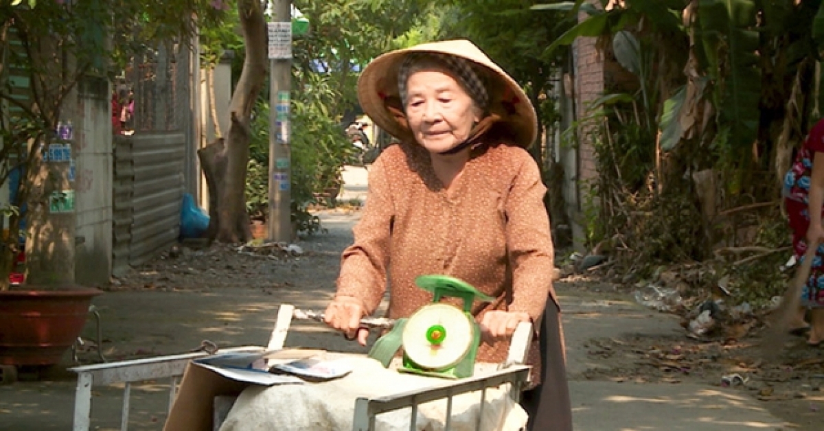 NSƯT Phi Điểu gây ấn tượng với những vai người bà, người mẹ lam lũ, tần tảo