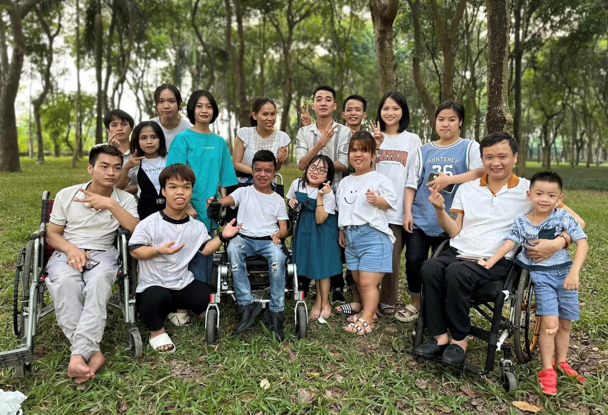 Chương trình học tập và các hoạt động tại Trung tâm nghị lực sống mang lại cho anh Kỳ cuộc sống nhiều niềm vui