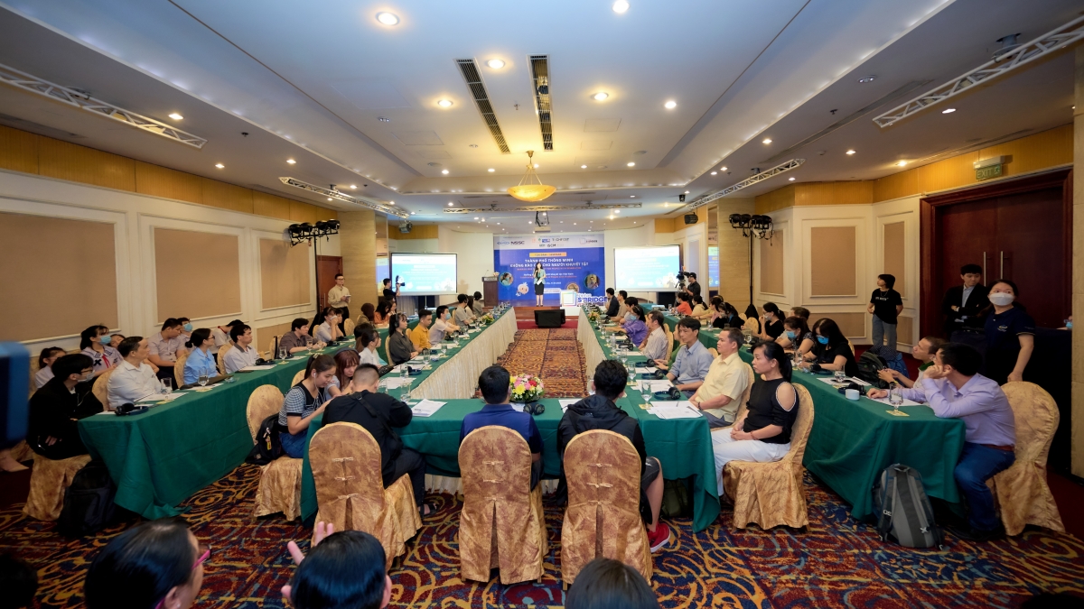 Toàn cảnh hội thảo