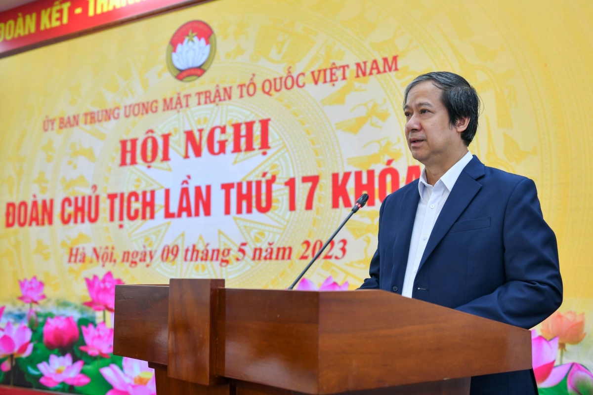 Bộ trưởng Nguyễn Kim Sơn phát biểu tại Hội nghị Đoàn Chủ tịch Ủy ban Mặt trận Tổ quốc Việt Nam.