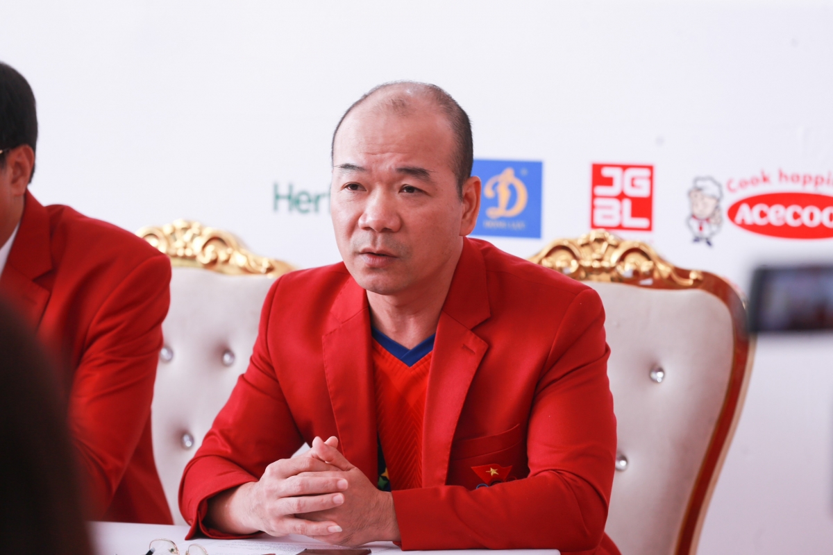 Ông Hoàng Quốc Vinh, Phó đoàn TTVN cho biết "các VĐV phải thi đấu dưới điều kiện thời tiết vô cùng khắc nghiệt"