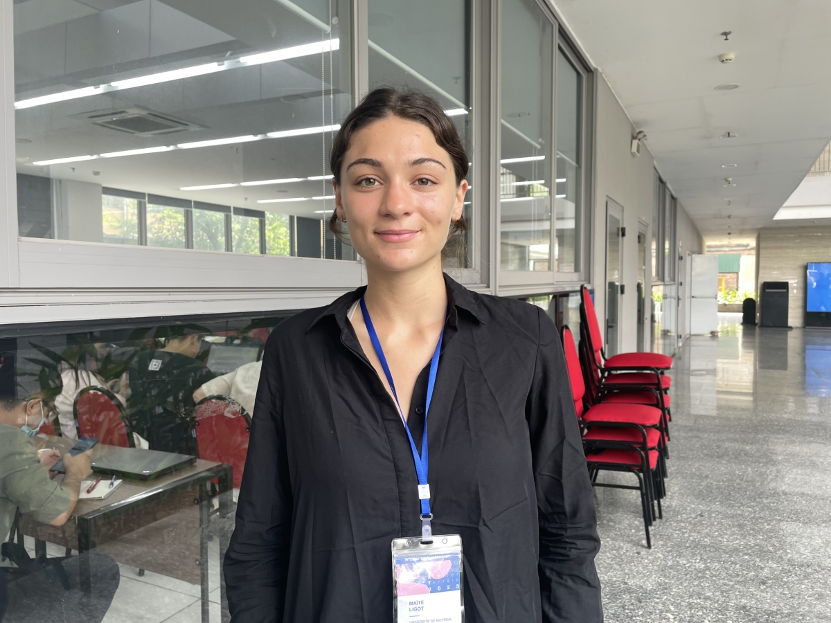 Mitive sinh viên Đại học Montreal, Canada