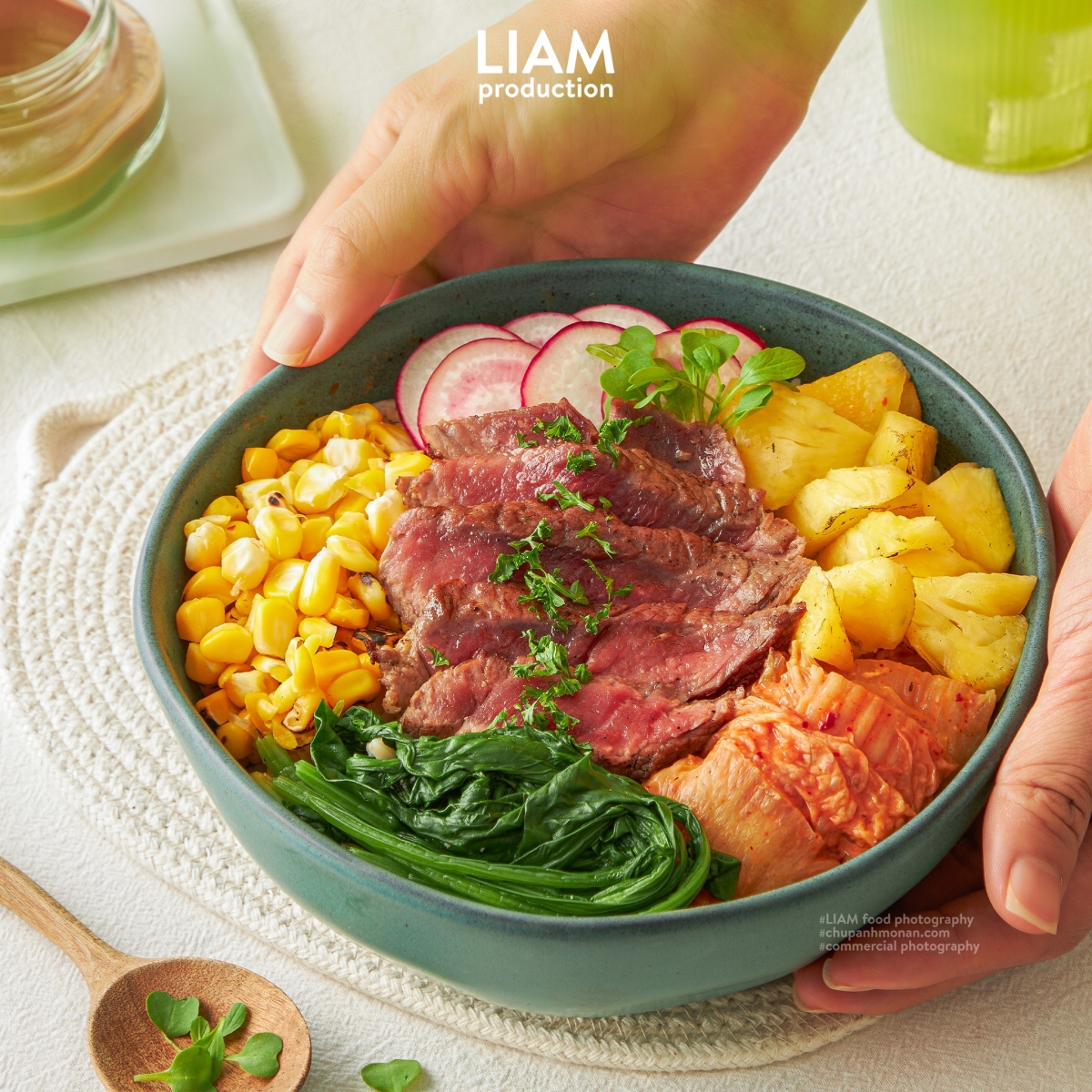 Đam mê, yêu thích ẩm thực; tỉ mỉ và kiên nhẫn; sáng tạo và thẩm mỹ tốt...là những tố chất cần có ở một Food stylist