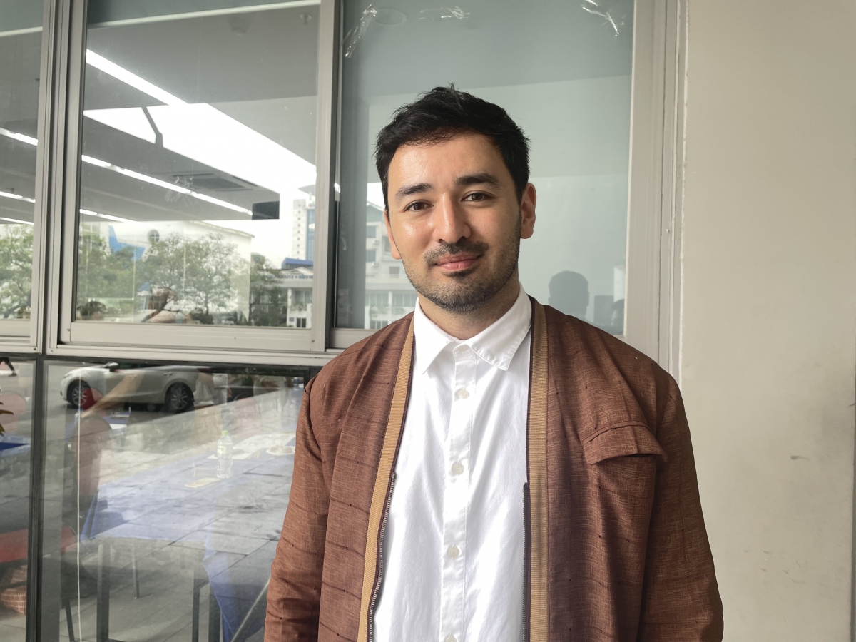 Shin Koseki, đại diện trường Đại học Montreal, Canada