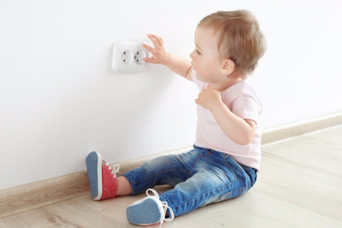 Nguy cơ tai nạn rất dễ xảy ra đối với trẻ nếu ngôi nhà không an toàn
