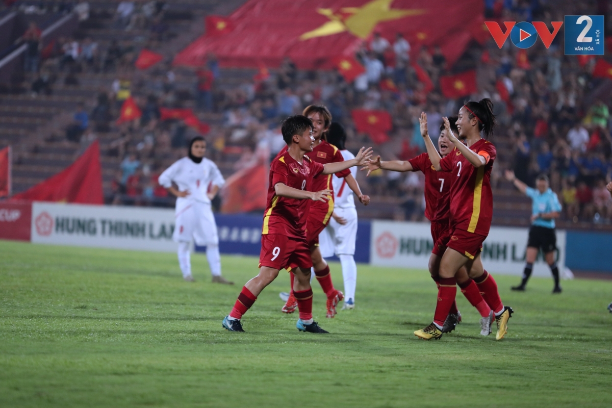 U19 nữ Việt Nam có màn thể hiện xuất sắc tại VL thứ 2 giải bóng đá nữ U20 châu Á 2024 nhưng HLV Akira Ijiri vẫn chưa hài lòng và muốn các học trò thể hiện tốt hơn tại giải vô địch U.19 nữ Đông Nam Á 2023 sắp tới