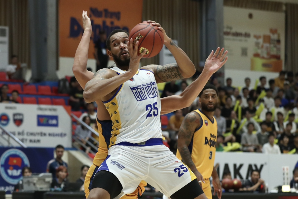 Amir Williams – ngoại binh có chiều cao 2m11 của Ho Chi Minh City Wings