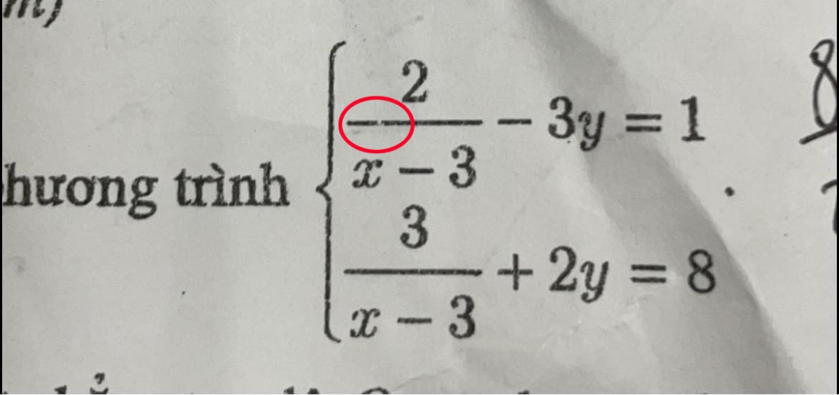 Đề thi được cho là lỗi, mực in bị mờ khiến học sinh hiểu nhầm thành dấu âm