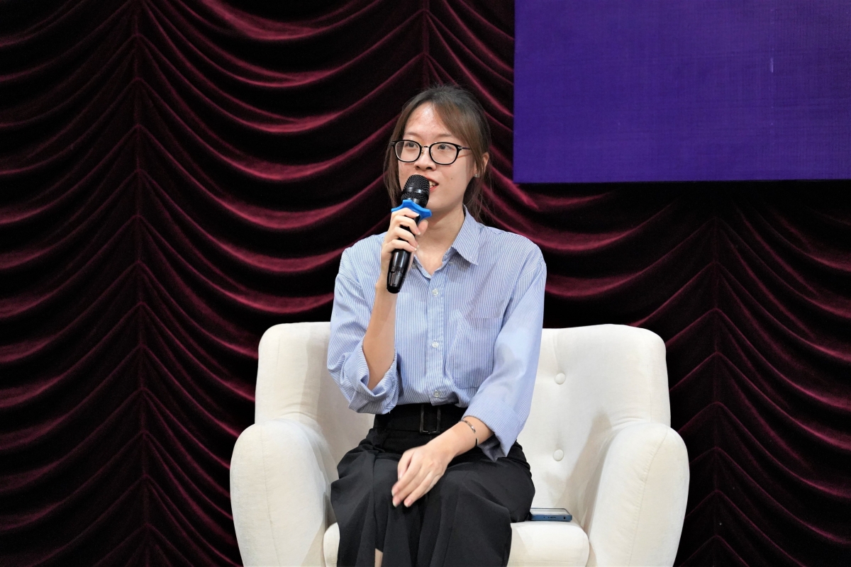 Ngô Phương Trang, sinh viên ngành Máy tính và Công nghệ thông tin, Trường ĐH Khoa học tự nhiên, ĐHQG Hà Nội