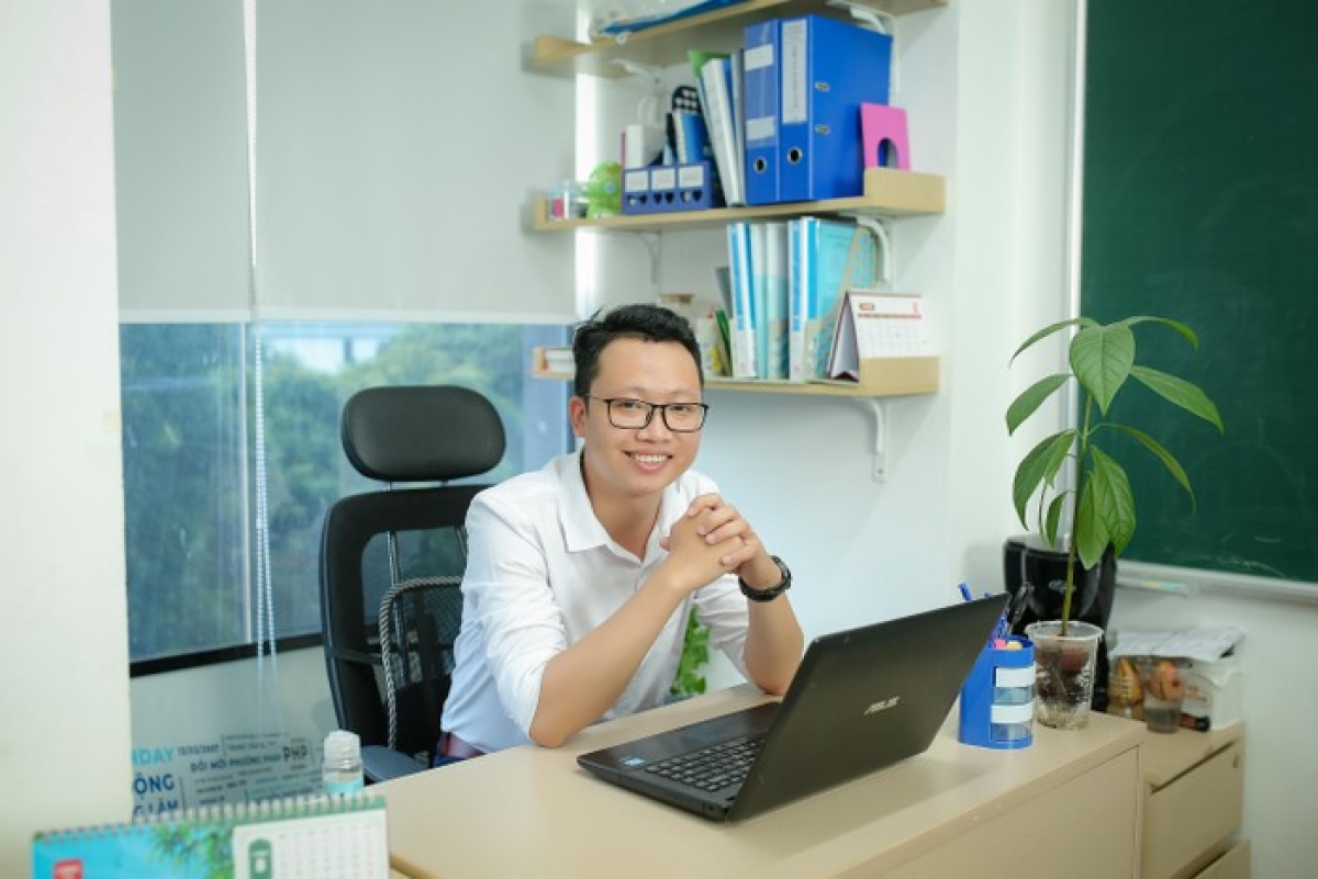 Thầy Nguyễn Trung Nguyên