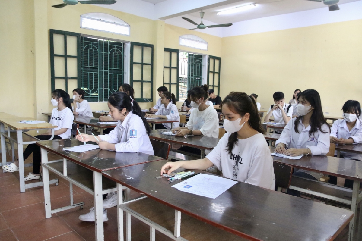 Bộ GD-ĐT cần phải chuẩn bị ngân hàng câu hỏi thi rất lớn cho 17 môn học