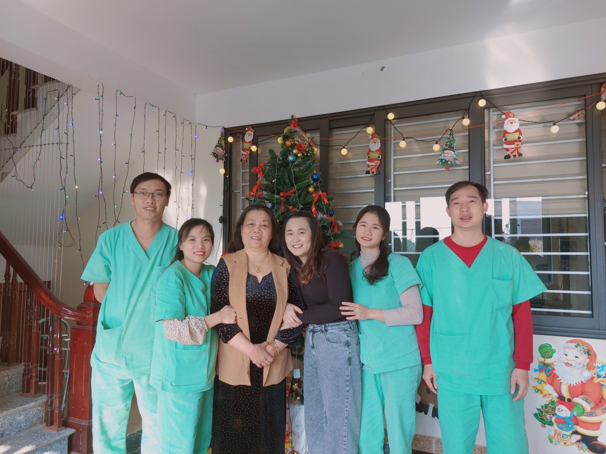 Ở Viện dưỡng lão, các cụ có không gian sống an toàn, vui vẻ và kết bạn giao lưu với nhiều người
(Ảnh NVCC)
