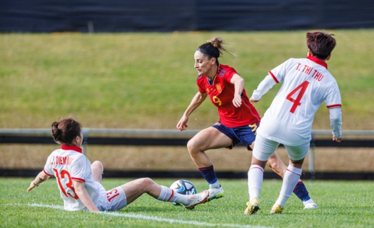 Tuyển Việt Nam gặp TBN ở trận giao hữu cuối cùng trước World Cup (Ảnh: VNExpress)
