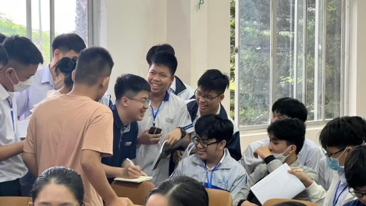 Học sinh tham gia Trường hè Toán học các tỉnh Miền Nam và Tây Nguyên 2023