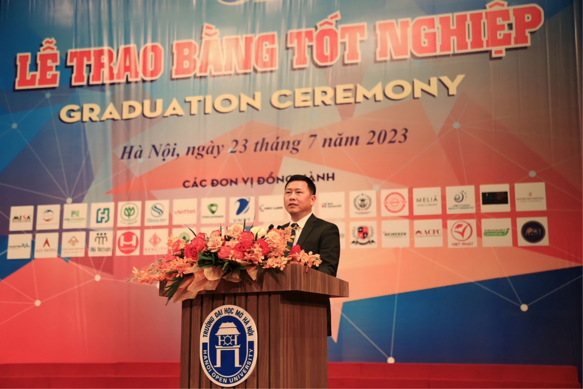TS. Trần Văn Đạt – Quyền vụ trưởng Vụ Giáo dục chính trị và Công tác HSSV, Bộ Giáo dục và Đào tạo