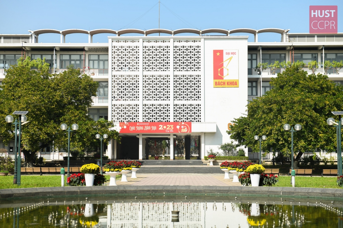 Điểm chuẩn theo kết quả thi tốt nghiệp THPT 2023 ngành Khoa học Máy tính (IT1) của ĐH Bách khoa Hà Nội có mức điểm chuẩn cao nhất 29.42