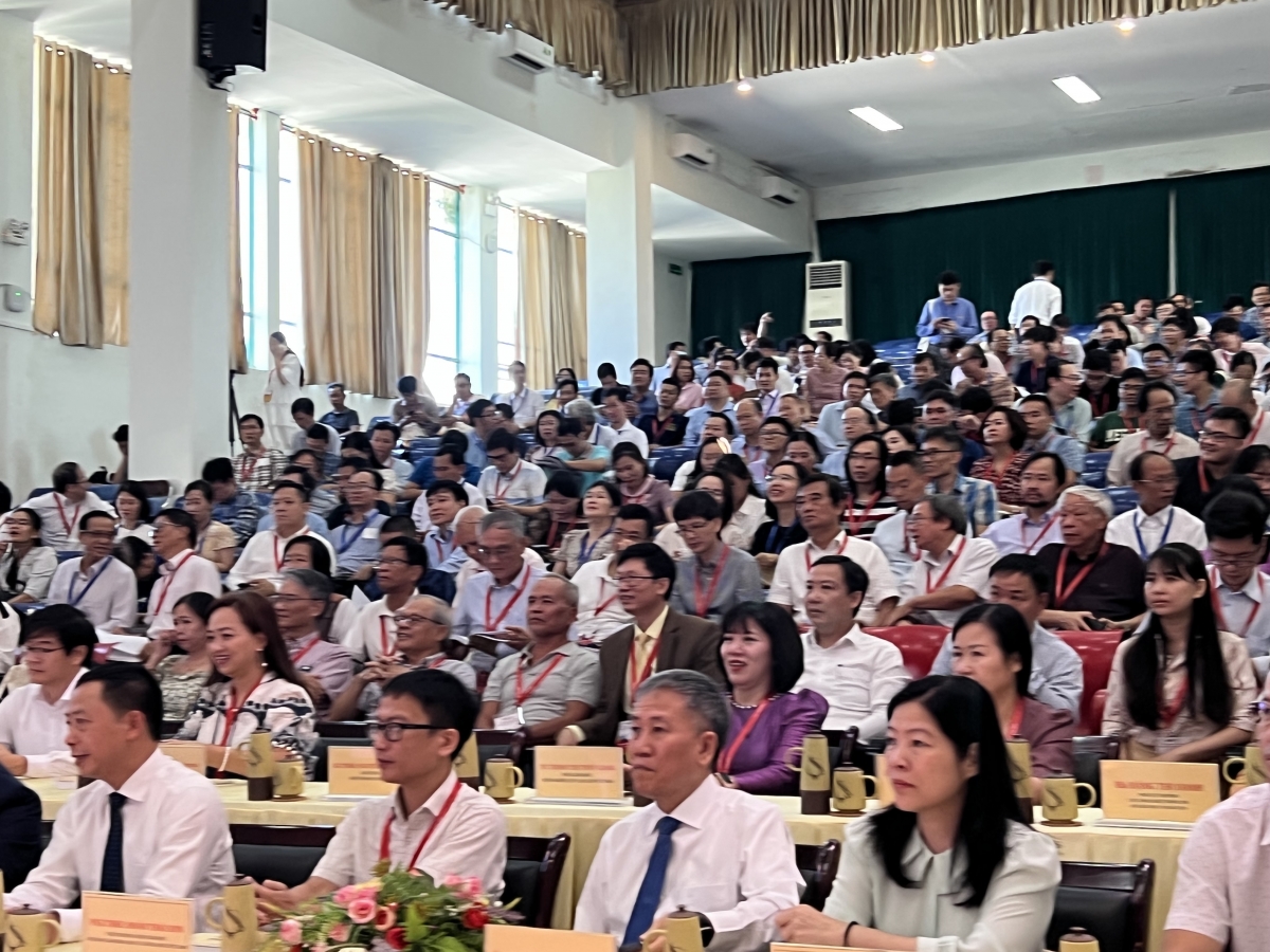 Gần 1000 nhà toán học, các giáo viên toán tham dự hội nghị Toán học toàn quốc lần thứ 10