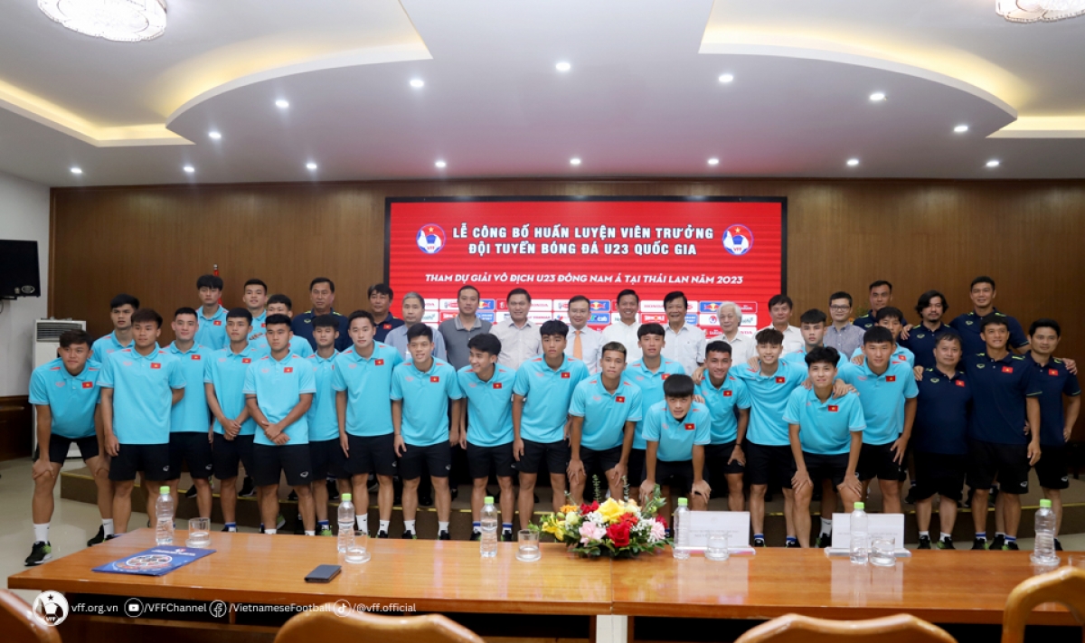 Các thành viên đội tuyển U23 Việt Nam chuẩn bị tham dự giải U23 Đông Nam Á tại Thái Lan
