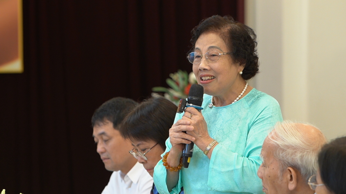 Nhà nghiên cứu văn hóa tâm linh Phan Oanh chia sẻ góc nhìn đa chiều về văn hóa tâm linh.