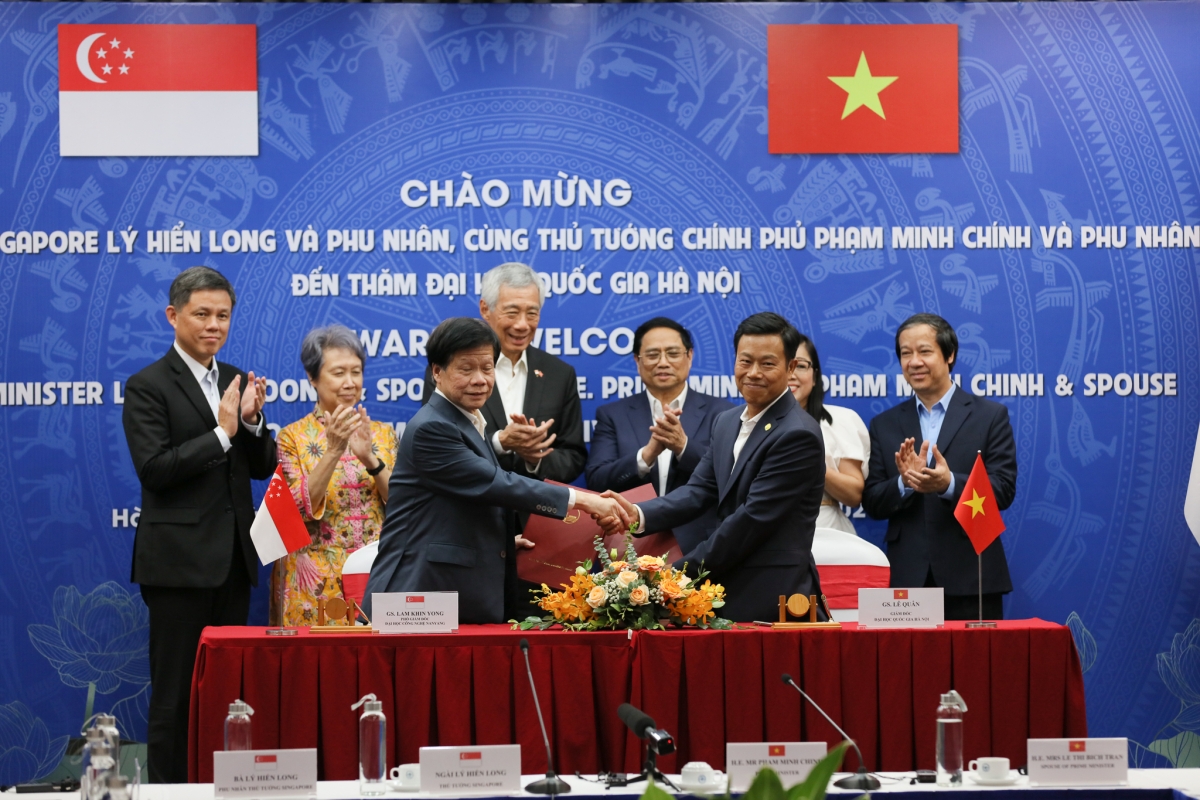 Đại học Quốc gia Hà Nội ký hợp tác với Đại học Công nghệ Nanyang (NTU - Singapore)