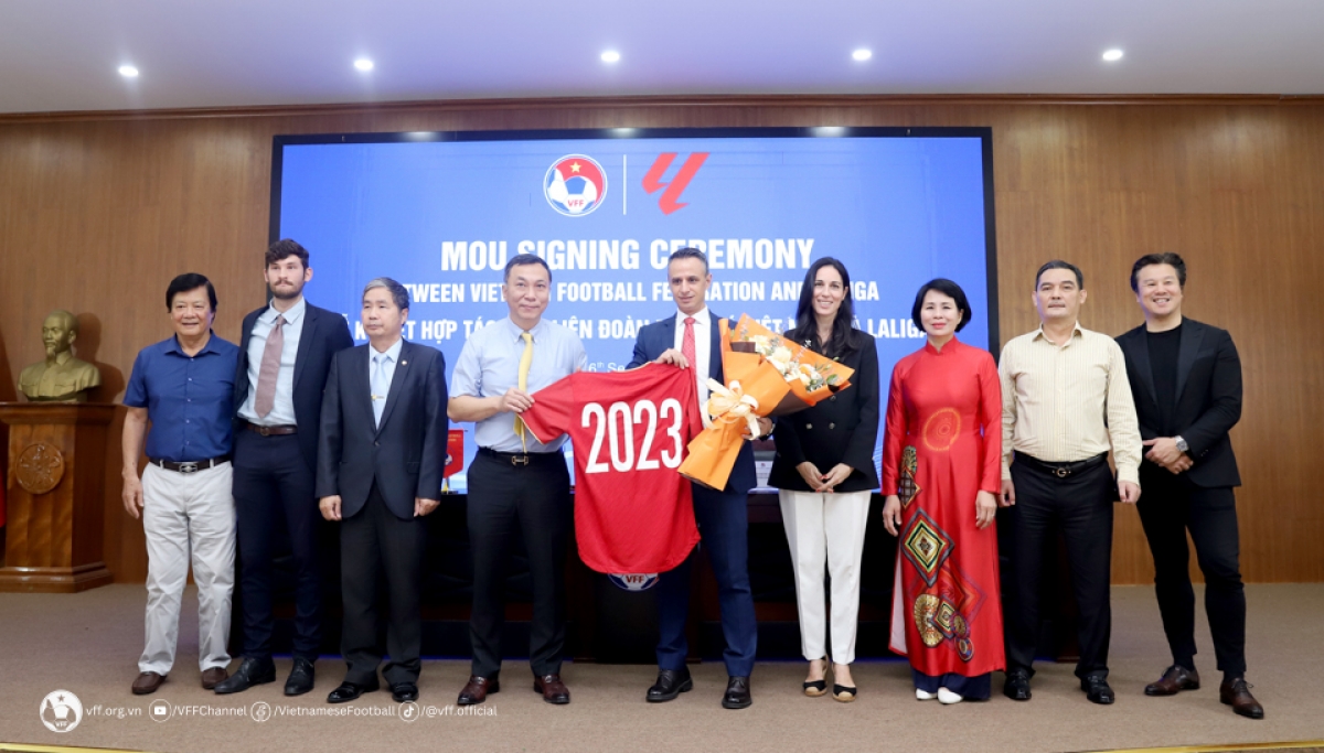 Lễ ký kết hợp tác giữa LĐBĐVN và giải VĐQG Tây Ban Nha - LaLiga