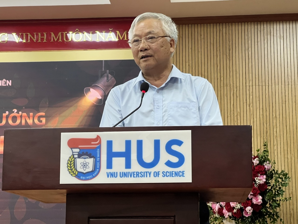 Ông Đào Ngọc Thanh, Bí thư đảng uỷ- Chủ tịch Hội đồng Thành viên tập đoàn Vinaconex, Chủ tịch danh dự Quỹ Nguyễn Hoàng Phương