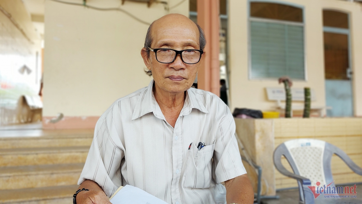 Ông Đỗ Văn Quảng dùng kế sách "mưa dần thấm lâu" thuyết phục người thân...