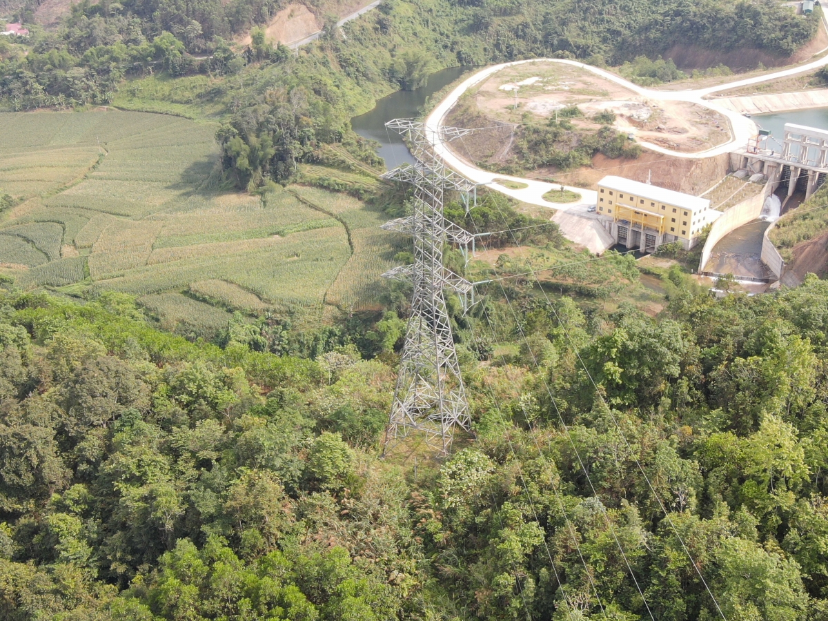 Vị trí trụ điện được UAV chụp lại gửi về máy tính (Ảnh: PTC1)