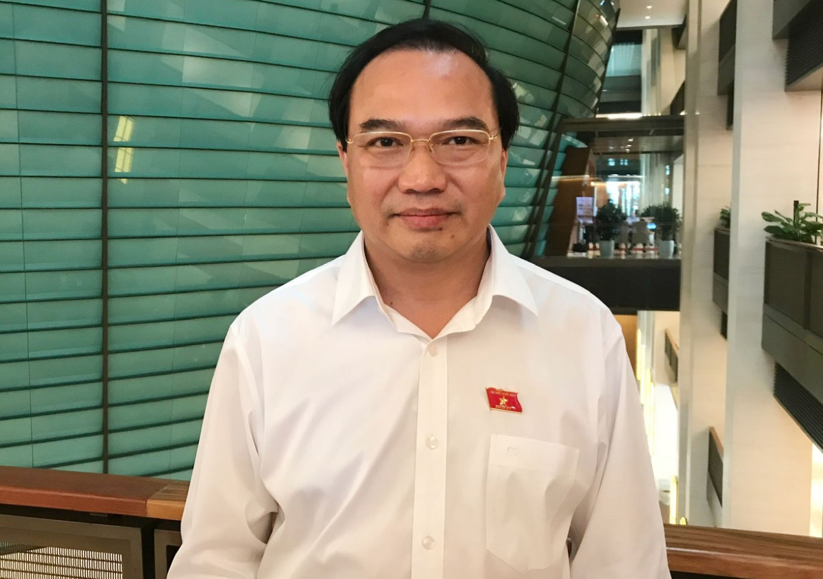 PGS.TS Nguyễn Công Hoàng, Giám đốc Bệnh viện Đa khoa Trung ương Thái Nguyên,
đại biểu Quốc hội tỉnh Thái Nguyên